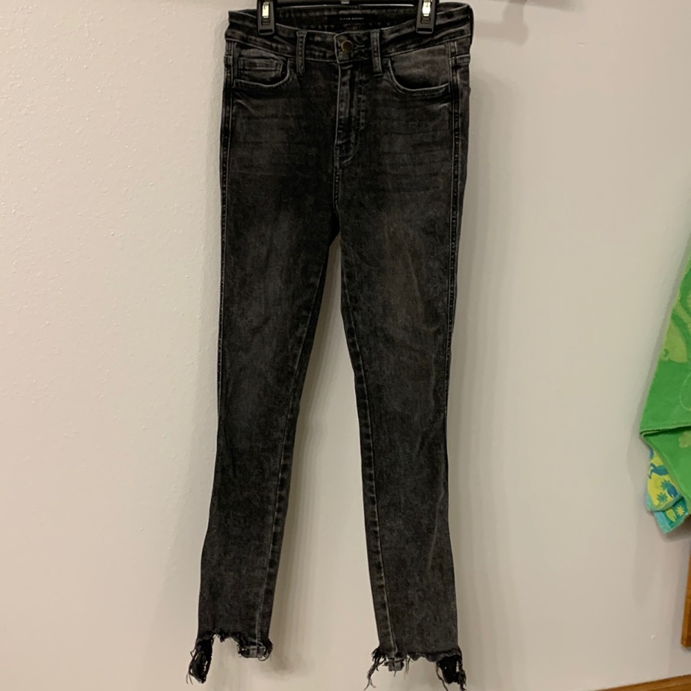 Black skinny jeans